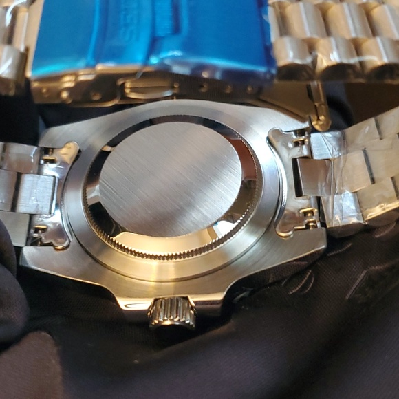 100% fully built " The Patriot" Valintino Watch Builds 40mm submariner. - Picture 4 of 6
